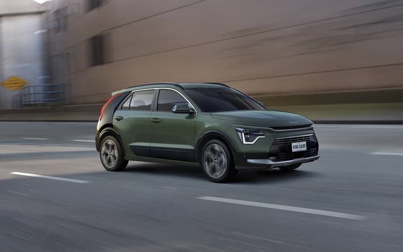 Auto KIA Niro 2025
