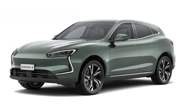 Auto Seres 5 EV 2025
