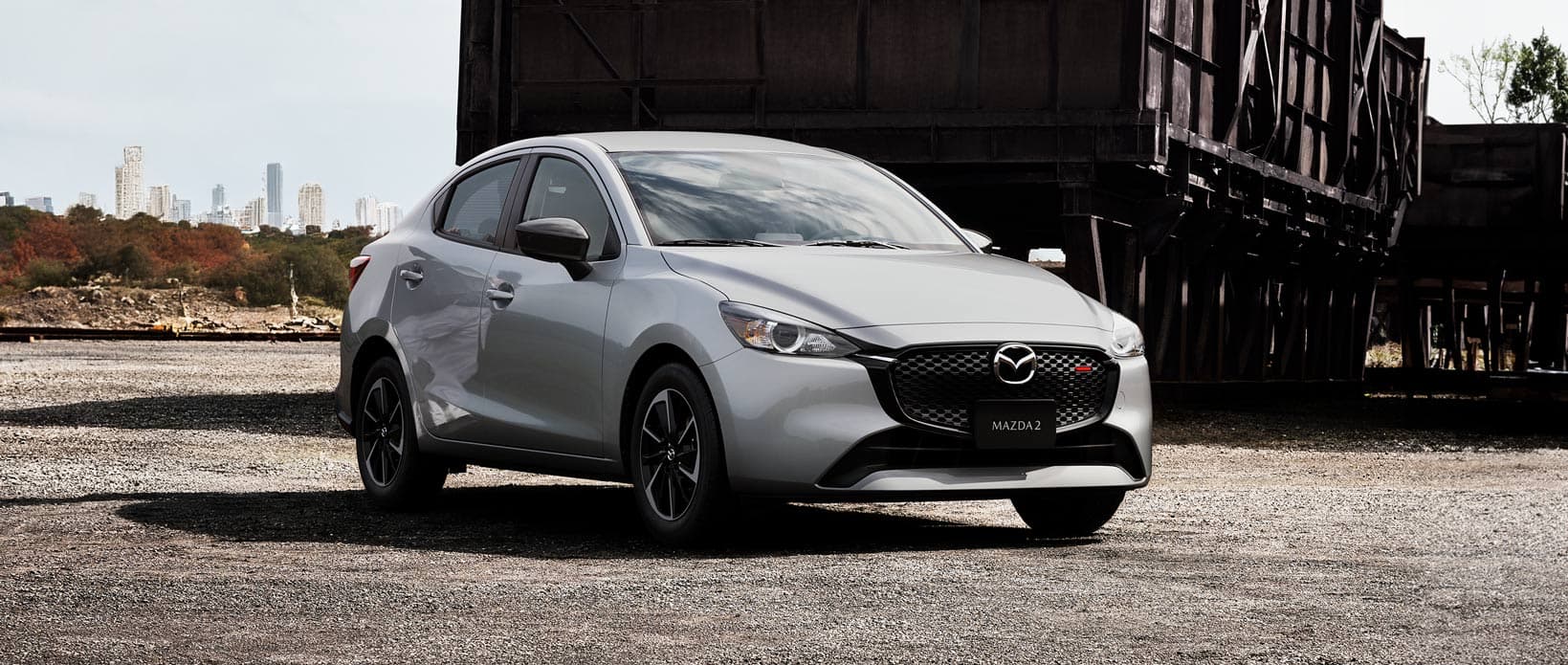Mazda 2 Sedán 2026
