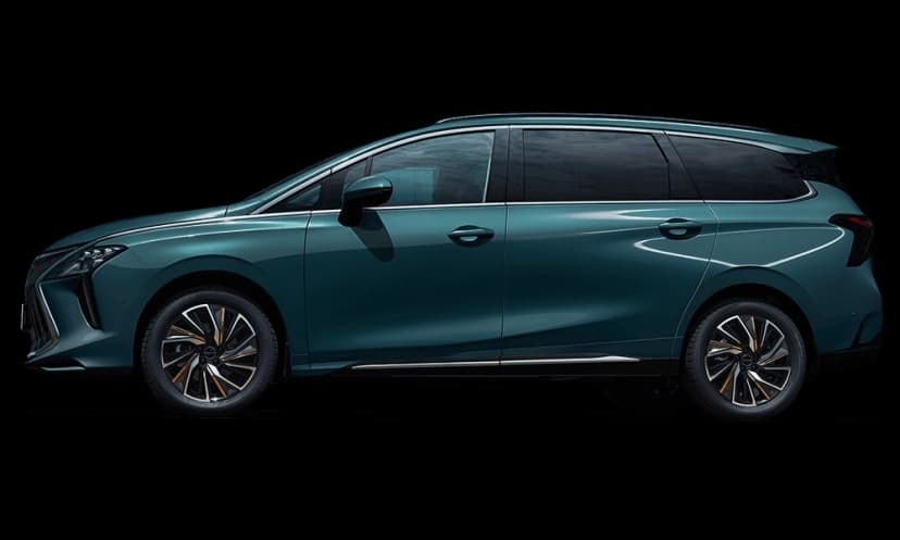 Auto Dongfeng M4 2025